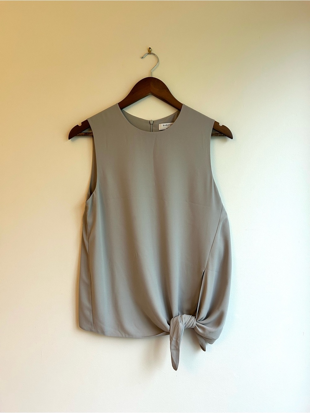 Aritzia Babaton Hopkins Blouse - Sleeveless Knot-Front Top in Light Gray